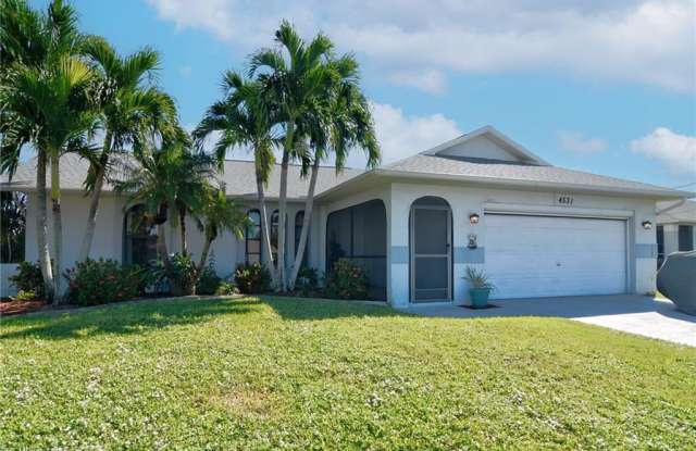 4531 Southwest 14th Place photos photos 4531 Southwest 14th Place photos photos