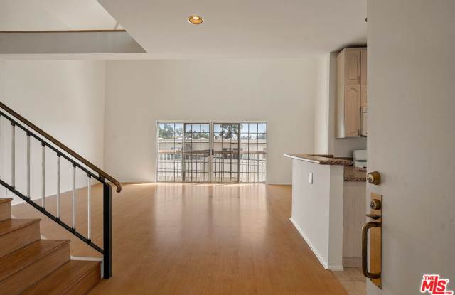 923 Euclid Street - 923 Euclid Street, Santa Monica, CA 90403
