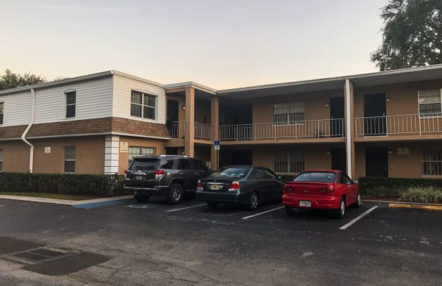 4725 Joseph Ct. #234 - 4725 Joseph Court, Tampa, FL 33614