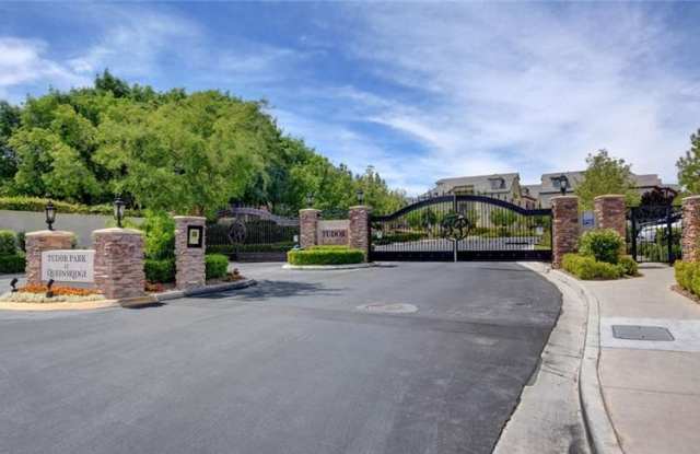 9209 Tudor Park Place Gallery 2