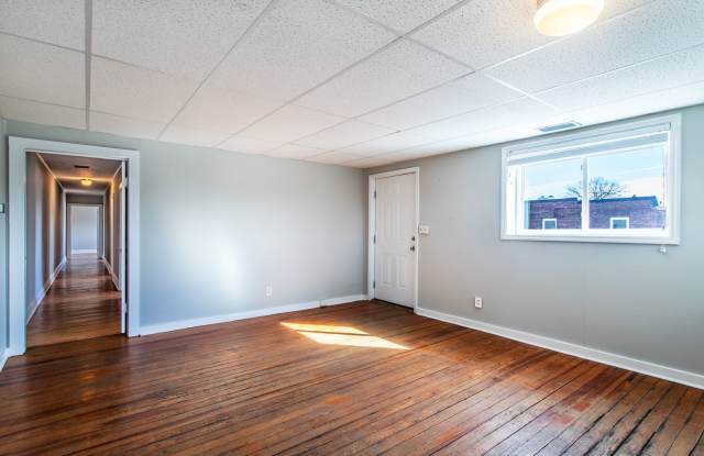 Downtown Apartment Gallery 3