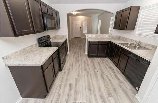 1005 Marquis Drive - 1005 Marquis Drive, Bryan, TX 77803