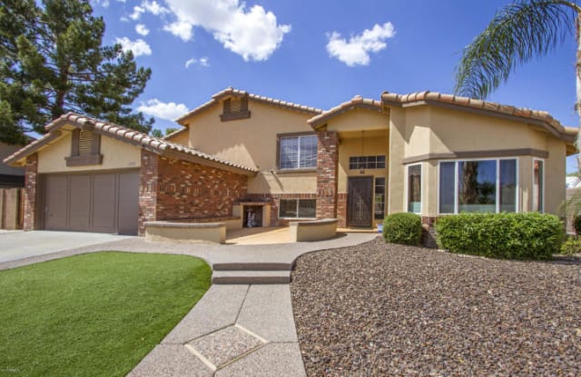 4030 W La Junta Dr - 4030 West La Junta Drive, Phoenix, AZ 85310