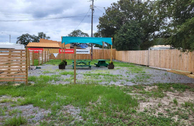 9050-B Navarre Pkwy Gallery 3