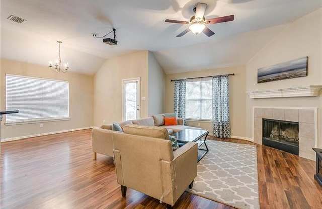 4710 Island Bay Drive Gallery 3