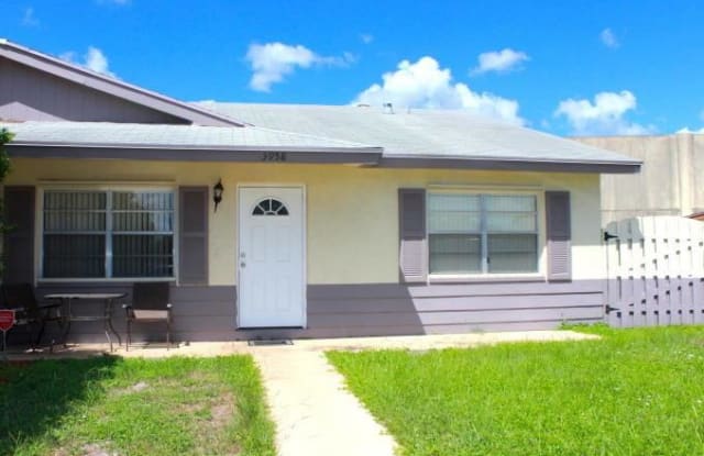 3958 Harwood Street - 3958 Harwood Street, Palm Beach County, FL 33403