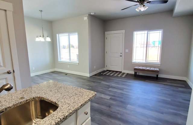1721 Westward Circle - Unit 2 Gallery 4
