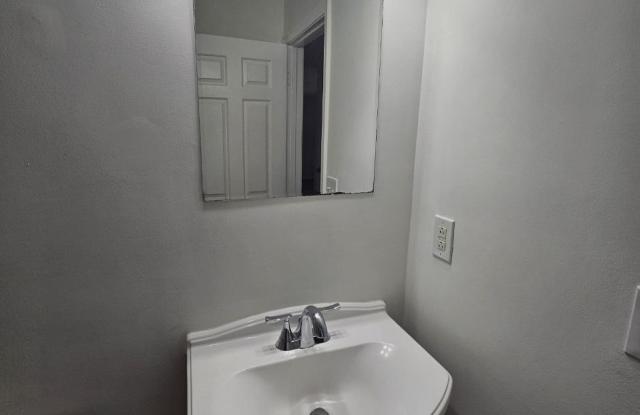 8604 Shadwell Drive Gallery 2