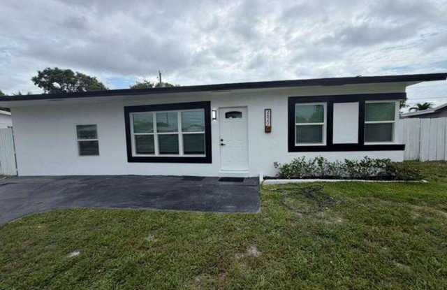 2620 NE 7TH Terrace, Pompano Beach, FL 33064 Gallery 4