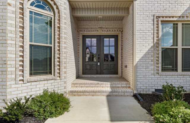 1117 Archibald Drive - Gallery 4