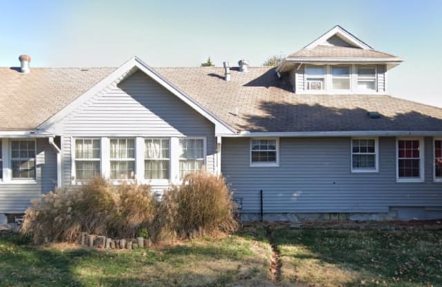 3005 South Claremont Avenue - 3005 South Claremont Avenue, Independence, MO 64052