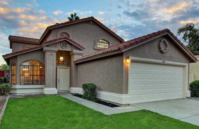 4435 E AMBERWOOD Drive - 4435 East Amberwood Drive, Phoenix, AZ 85048