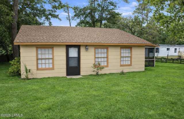 2 Wallace Road - 2 Wallace Road, Beaufort County, SC 29907