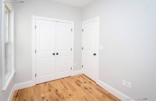 323 Saratoga Gallery 2
