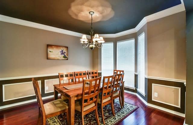 2316 Calmont Drive Gallery 3