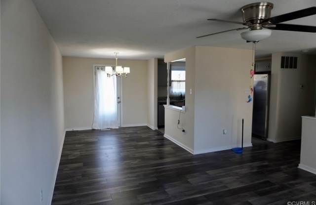 1206 McLean Court Gallery 4