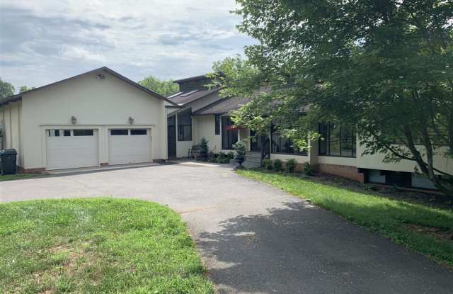9341 CORNWELL FARM DRIVE - 9341 Cornwell Farm Drive, Great Falls, VA 22066