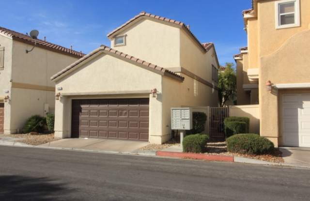 SHOWINGS AVAILABLE NOW photos photos
