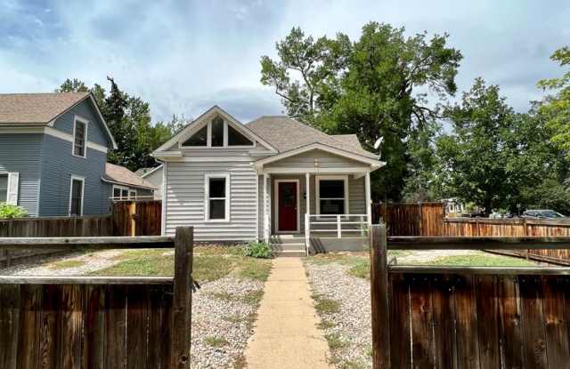 Corner-Lot Bungalow Close to Old Town Fort Collins! photos photos