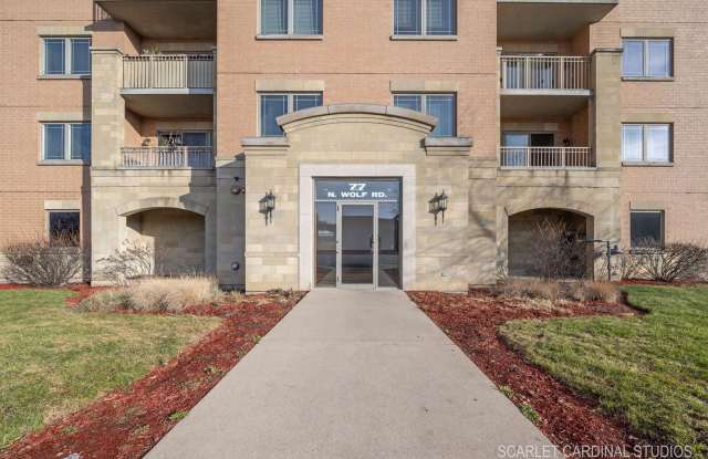 77 N Wolf Road unit: 601 photos photos