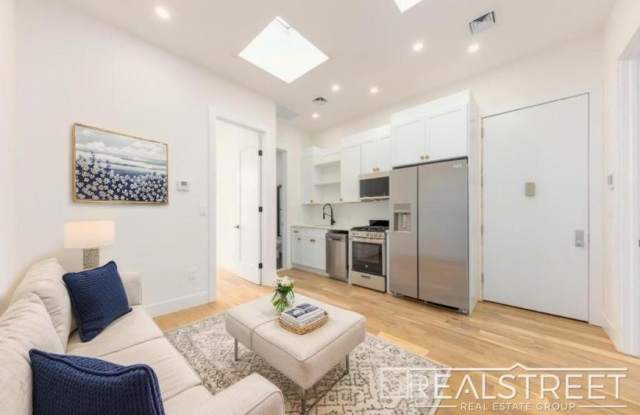 24 Marconi Place photos photos