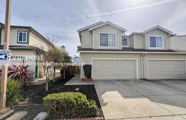 4764 Woodduck Common photos photos