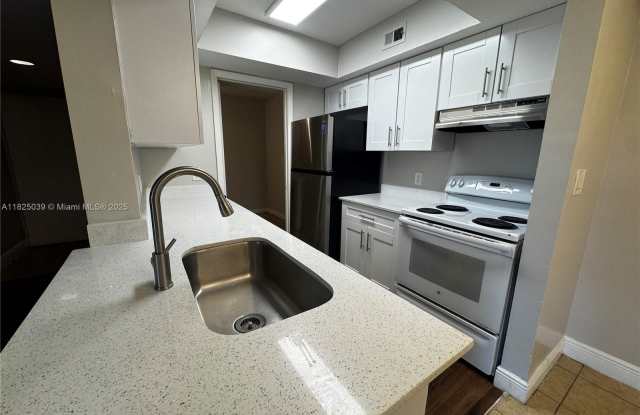 5612 Rock Island Rd photos photos