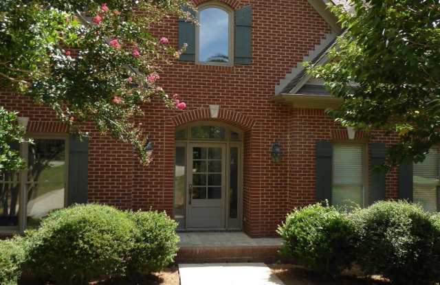 1040 COLE CIRCLE Gallery 4