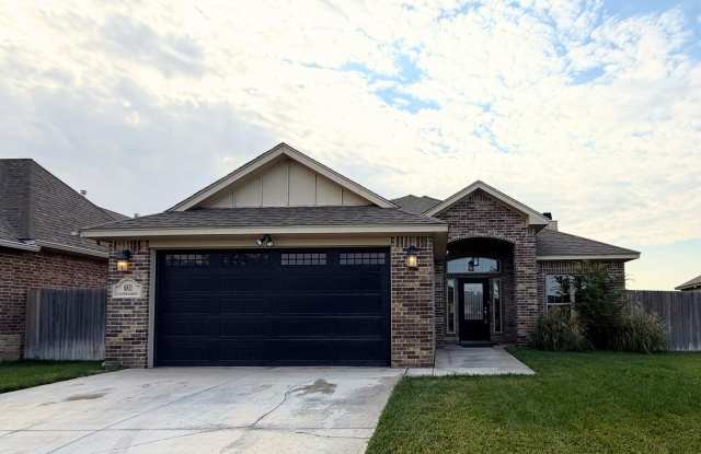 Modern 3-Bedroom Home with Office in The Greenways photos photos