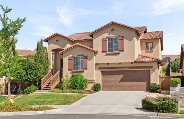 1078 Bainbridge Circle - 1078 Bainbridge Circle, Corona, CA 92882