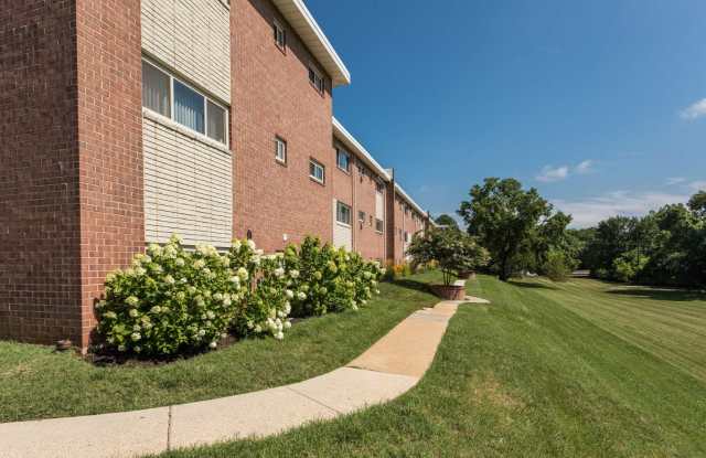 Barclay Square Apartments Gallery 2