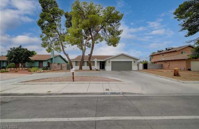 2829 N Michael Way - Las Vegas, NV apartments for rent