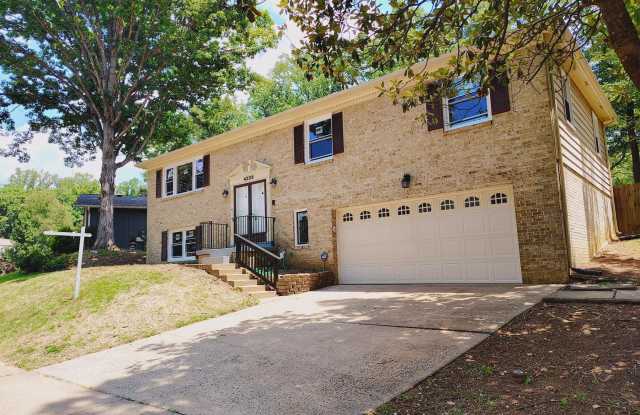 4223 AVON DRIVE Gallery 3