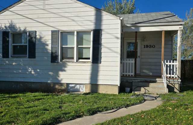 2 Bedroom House w/ Detached Garage - 1930 East 2nd Street, Casper, WY 82609 2 Bedroom House w/ Detached Garage - 1930 East 2nd Street, Casper, WY 82609