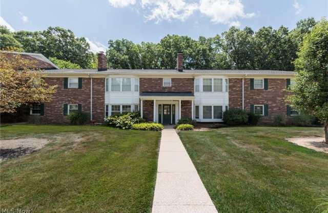 7020 Carriage Hill Drive photos photos