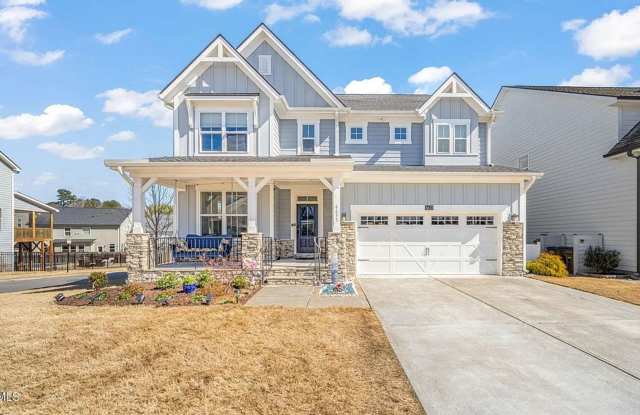Stunning 5 Bedroom, 4.5 Bathroom House in Wake Forest photos photos