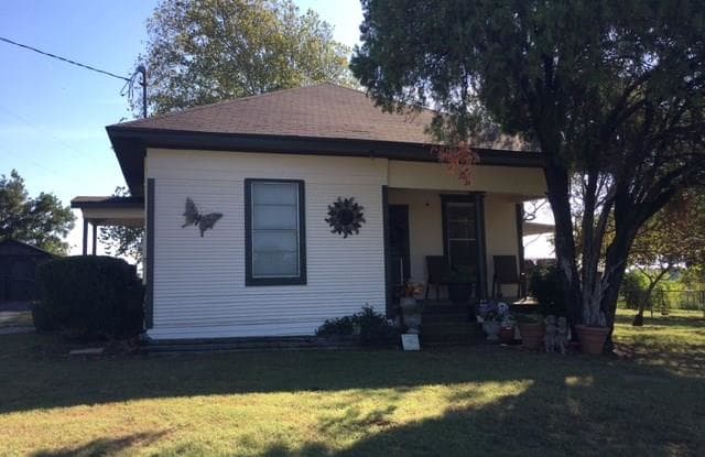 3251 Shady Grove Road - 3251 Shady Grove Road, Midlothian, TX 76065