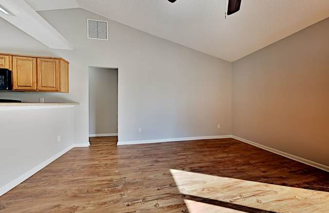 1361 Summerbrook Drive Gallery 3