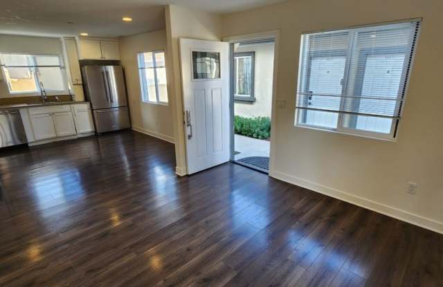 1629 W. Summit photos photos