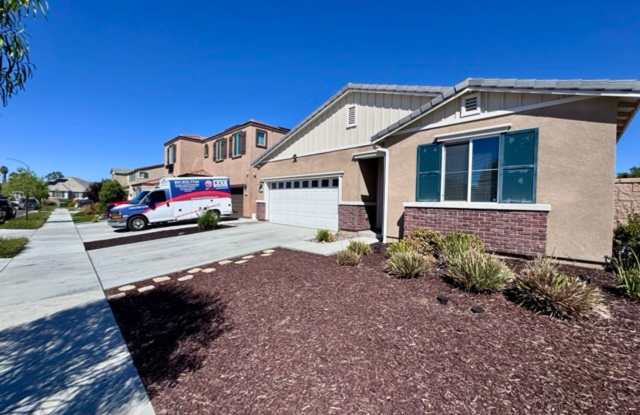 Stylish 4 Bedroom Single-Story Home with Solar in Meadow Run COMING SOON! Gallery 4