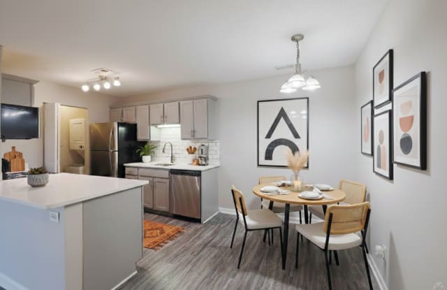 Triangle Park Apartments Gallery 2