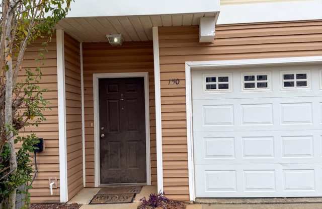 Iron-horse Townhouse photos photos