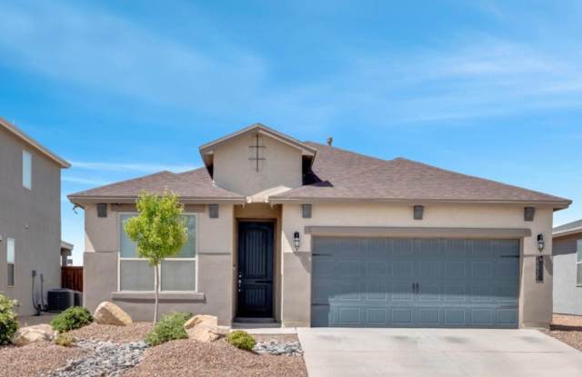 East El Paso 4bed/2bath Refrig A/C! Gallery 1