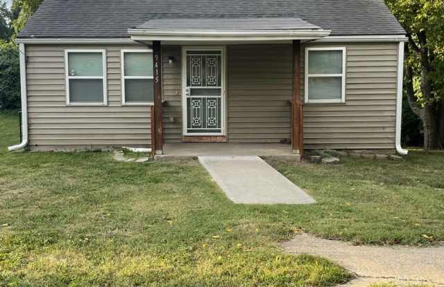 Cozy home in KC - 9415 East 47th Street, Kansas City, MO 64133