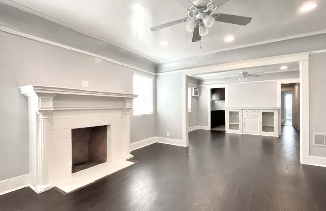 1329 1/2 5th Avenue photos photos