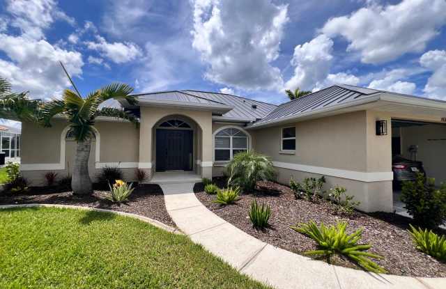 Waterfront Paradise in Punta Gorda Isles – Sailboat Access  Pool - FURNISHED photos photos