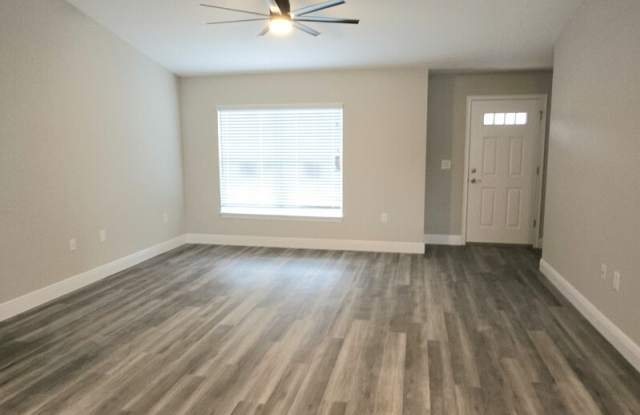 116 Pine Trce Gallery 4