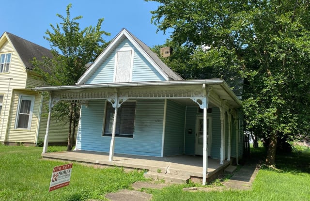 1221 S. Grand Avenue - 1221 South Grand Avenue, Evansville, IN 47713