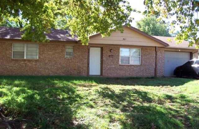 3611 Buffalo Dr photos photos