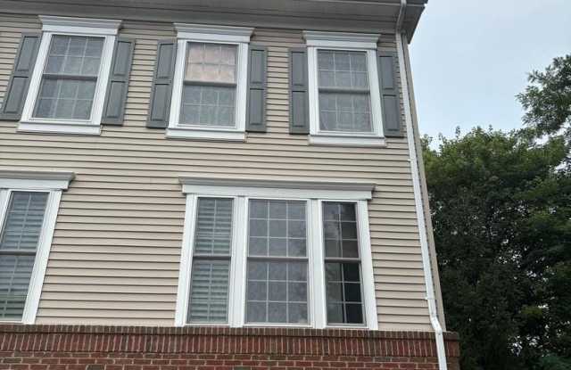 7064 HUNTLEY RUN Place Gallery 1